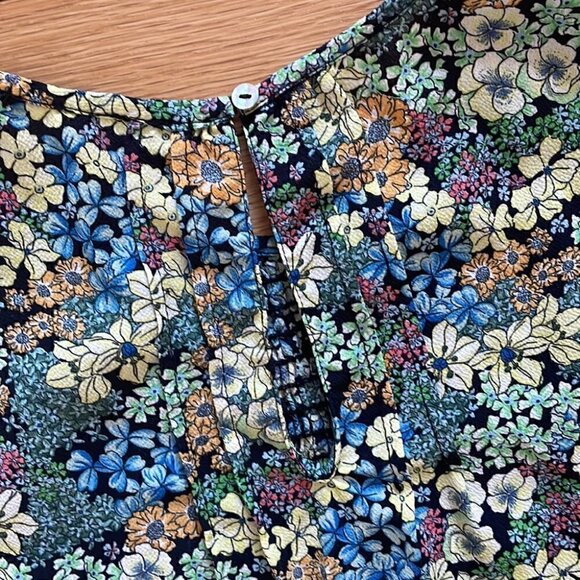 𝅺💚 Zara Floral Print Sleeveless Top - Picture 5 of 5